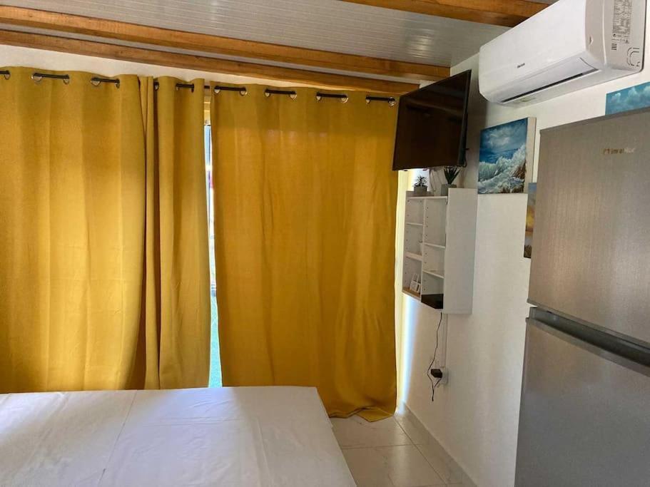 The Banana House Villa Lourdata  Dış mekan fotoğraf